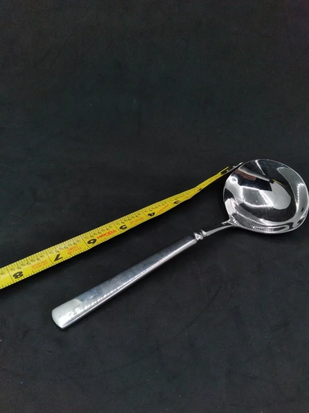 Gravy serving Spoon Easton Heirloom by Oneida 18/10 stainless Indonesia